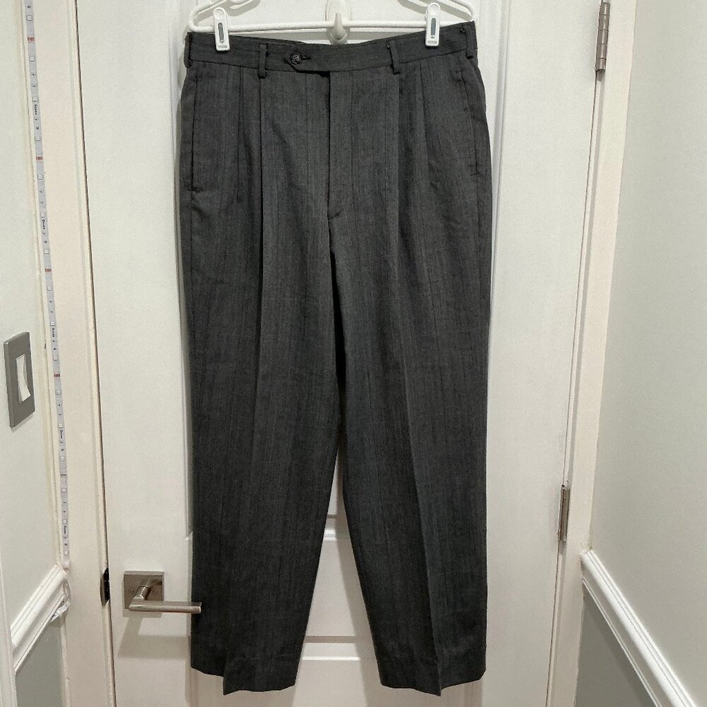 Men's Dress Pants, size  W34,L 40, Inseam 29 inches, Excellent condition